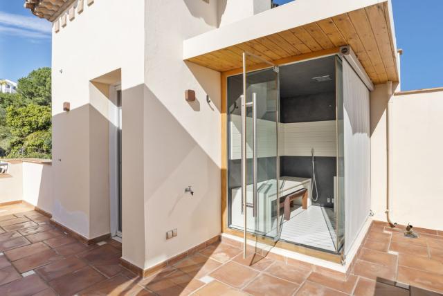 4 bedroom Apartment - Penthouse Duplex in Benahavís