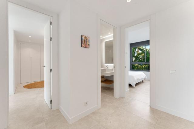 4 bedroom Apartment - Ground Floor Apartment in Marbella