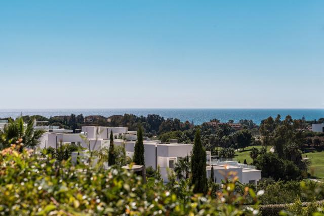 4 bedroom Apartment - Ground Floor Apartment in Marbella