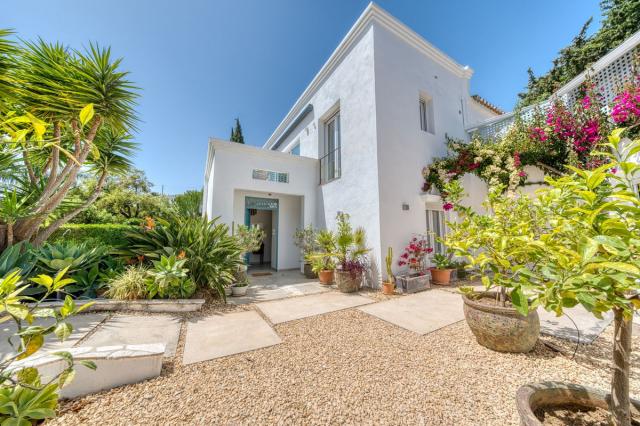 6 bedroom House - Detached Villa in El Rosario