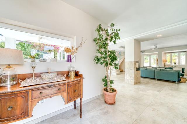 6 bedroom House - Detached Villa in El Rosario