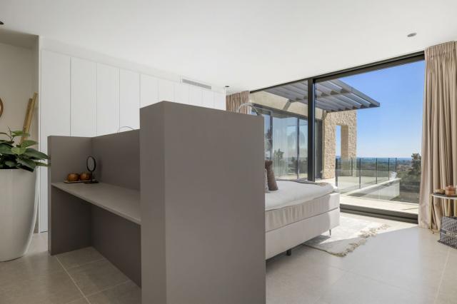 5 bedroom House - Detached Villa in Benahavís