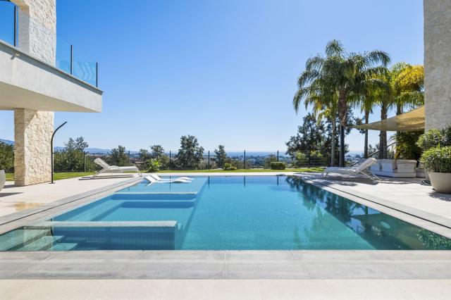 5 bedroom House - Detached Villa in Benahavís