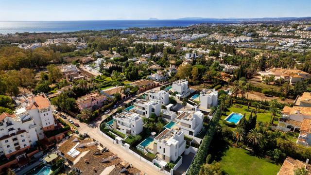 3 bedroom House - Detached Villa in Estepona