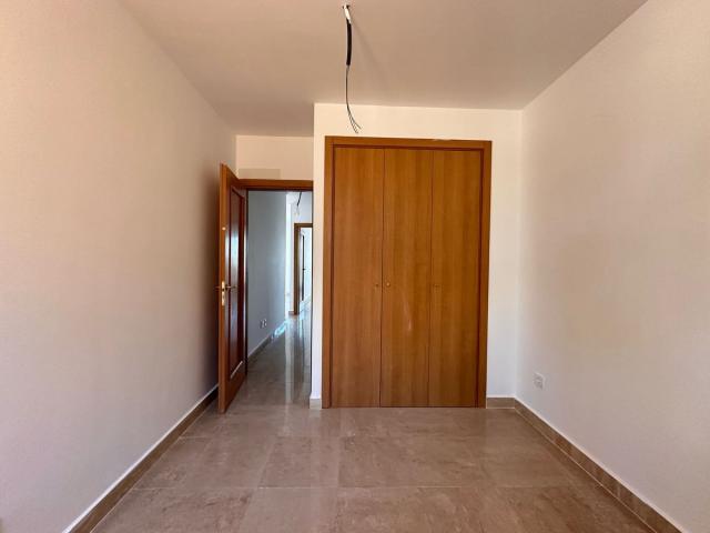 2 bedroom Apartment - Middle Floor Apartment in La Duquesa