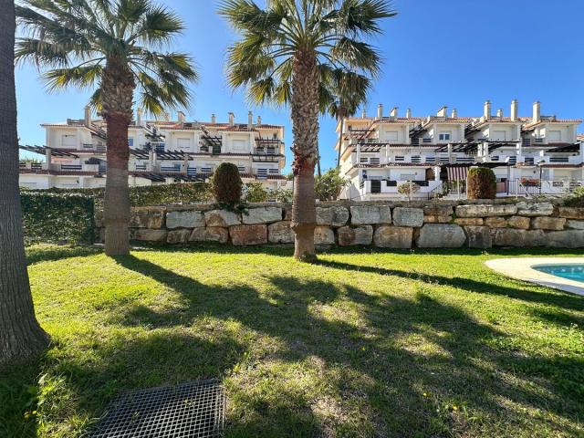 2 bedroom Apartment - Middle Floor Apartment in La Duquesa