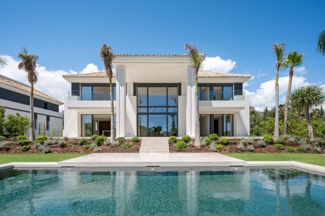 6 bedroom House - Detached Villa in The Golden Mile