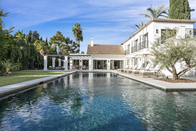 5 bedroom House - Detached Villa in Marbella