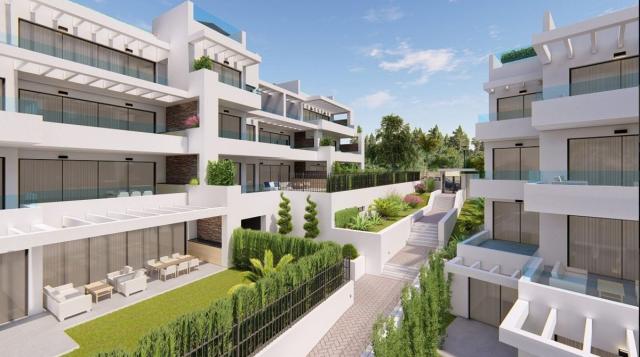 3 bedroom Apartment - Ground Floor Apartment in Estepona