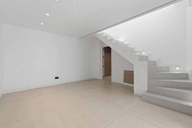 5 bedroom House - Townhouse in New Golden Mile