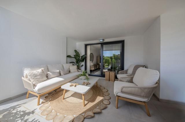2 bedroom Apartment - Ground Floor Apartment in Estepona