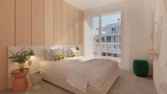 4 bedroom Apartment - Middle Floor Apartment in Estepona