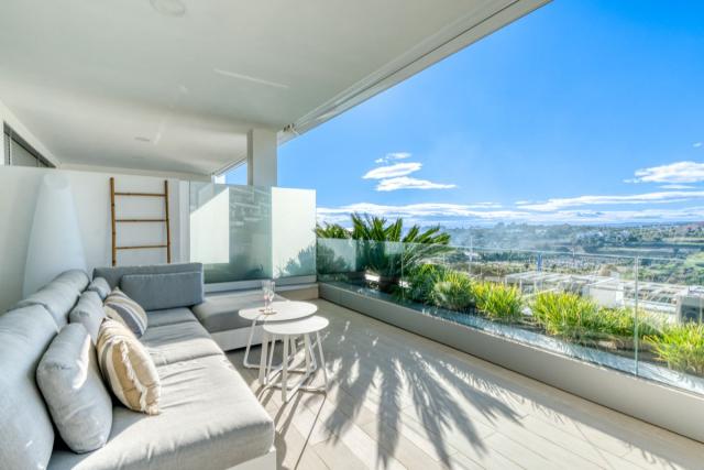 3 bedroom Apartment - Ground Floor Apartment in Estepona