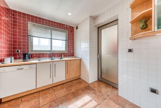 2 bedroom Apartment - Middle Floor Apartment in Benalmadena