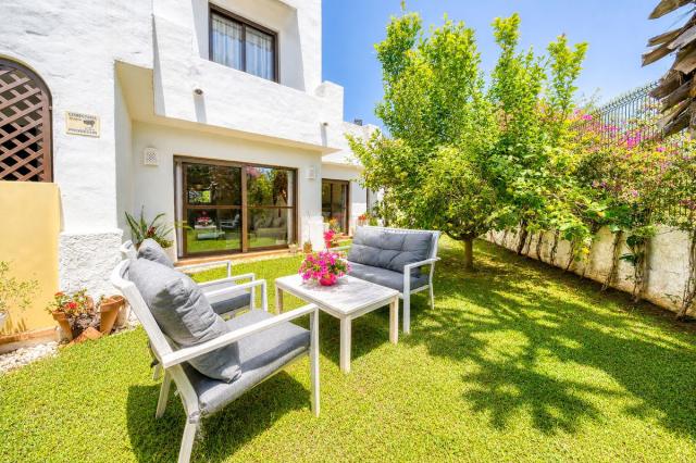 2 bedroom Apartment - Ground Floor Apartment in Estepona