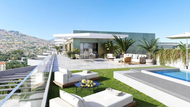 3 bedroom Apartment - Middle Floor Apartment in Fuengirola