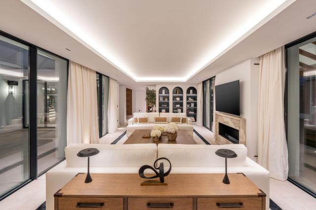 5 bedroom House - Detached Villa in Marbella