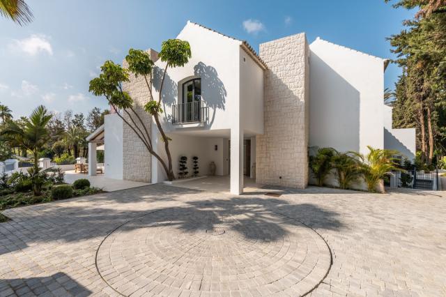 5 bedroom House - Detached Villa in Marbella