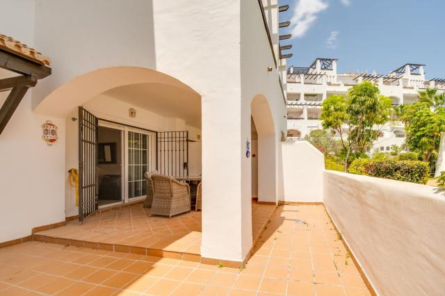 2 bedroom Apartment - Ground Floor Apartment in La Duquesa