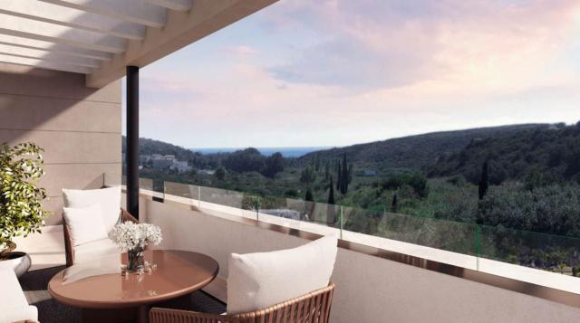 4 bedroom Apartment - Middle Floor Apartment in Casares Playa