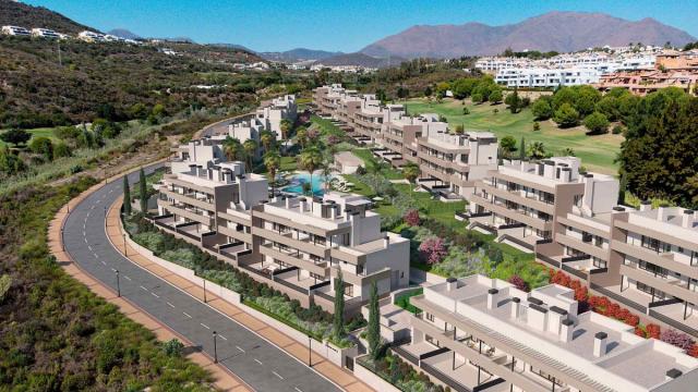 3 bedroom Apartment - Middle Floor Apartment in Casares Playa