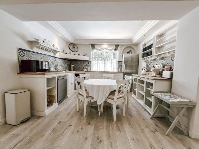 5 bedroom House - Detached Villa in Nueva Andalucía
