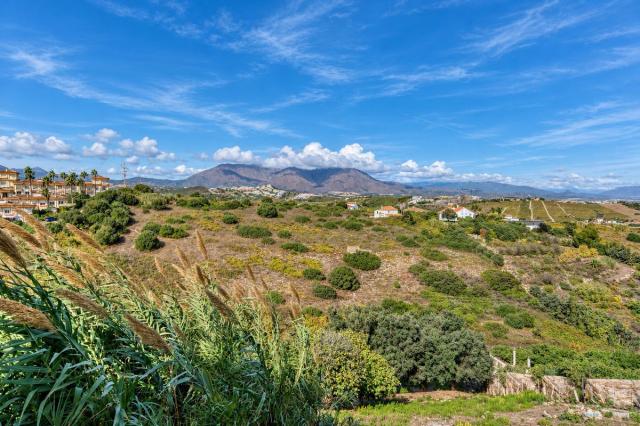 4 bedroom House - Detached Villa in Manilva