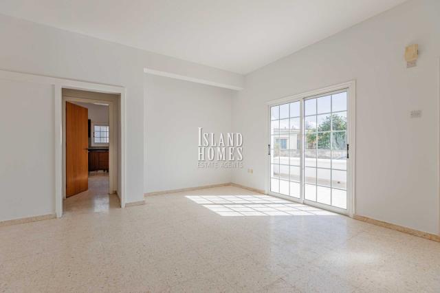 Rarely available - 3 bedroom traditional house with full Title Deed ready for transfer in central Sotira - SOT120